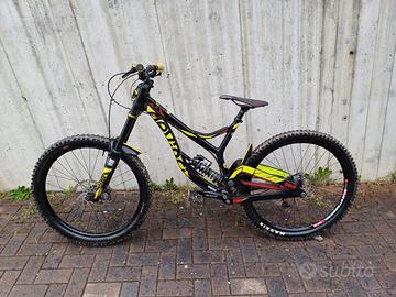 DEVINCI  Wilson - mtb downhill