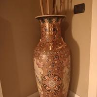 Vaso cinese da terra decorato a mano