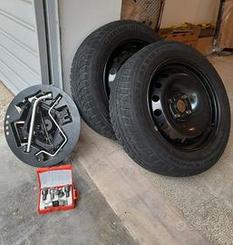 Gomme invernali cerchi 175/65R15 FIAT Grande Punto