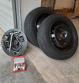 Gomme invernali cerchi 175/65R15 FIAT Grande Punto