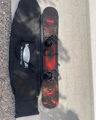 Tavola snowboard 153 cm con custodia