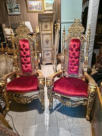 Coppia di troni oro e bordeaux stile barocco