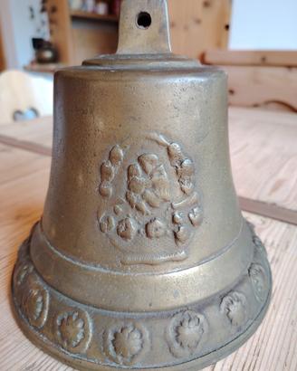 Grande antica campana Kg 3,260
