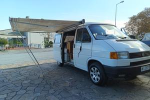 Volkswagen T4 Camper - 2.4D AAB