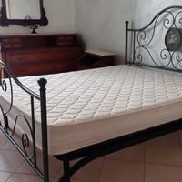 letto matrimoniale in ferro battuto