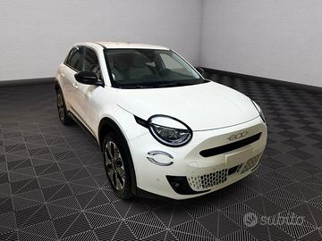 Fiat 600 Hybrid 110 CV DCT MHEV La Prima