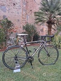 Bici da corsa SCOTT CR1 pro full carbon