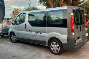 Renault trafic 9 posti