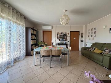 4 LOCALI A CASTELLALTO