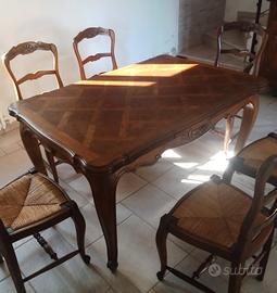 tavolo e 6 sedie