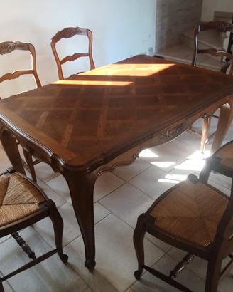 tavolo e 6 sedie