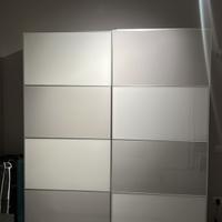 Armadio pax ikea con ante scorrevoli scala di grig
