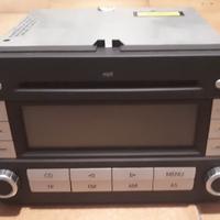 Autoradio Orig. VW Golf 5 usata cod 1K0035186AD