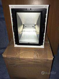 Faro OPTEC con adattatore binario ERCO