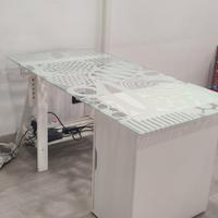 SCRIVANIA IN VETRO IKEA 