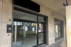 Locale commerciale al piano terra