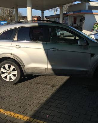 CHEVROLET Captiva 2.0 VCDi LT