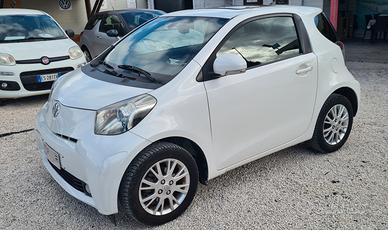 Toyota iQ 1.0 nessun obbligo di finanziamento gara