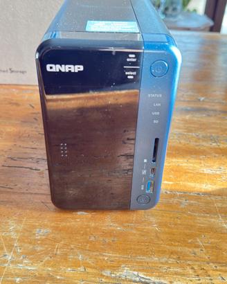 NAS QNAP TS-253B 2-Bay Intel Quad-Core - 8GB RAM