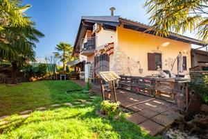 VILLA SINGOLA A LA CASSA