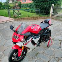 Yamaha YZF R1 - 2016