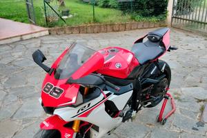 Yamaha YZF R1 - 2016