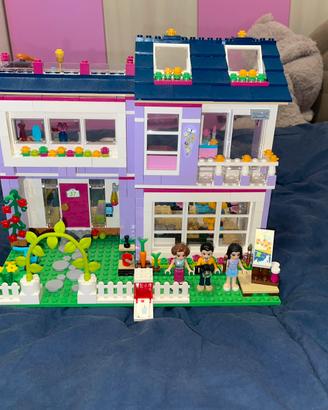 Lego Friends: La villetta di Emma (41095) del 2015