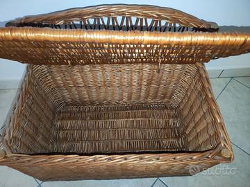 Cesta in vimini.