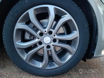 Cerchi originali Mercedes W205 17” + gomme 4 stag.