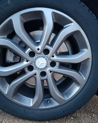 Cerchi originali Mercedes W205 17” + gomme 4 stag.