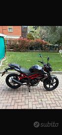 Moto Benelli 125