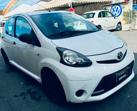 Toyota Aygo 1.0 12V VVT-i 5 porte Active Connect