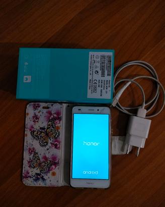 Smartphone Android.Honor5C.modelloNEM-L51.dual sim