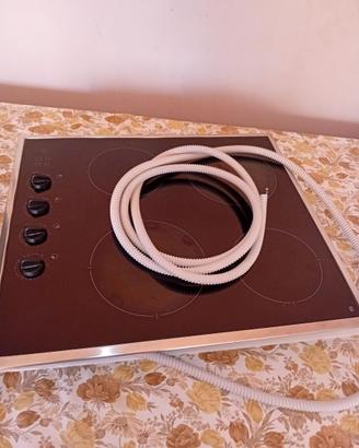 Tavolo e piano cottura