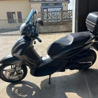 Piaggio Beverly 350 Sport Touring i.e.