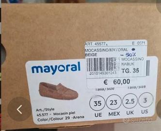 Vestito camicia di lino e scarpe di camoscio