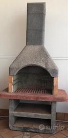 Barbecue in muratura da giardino