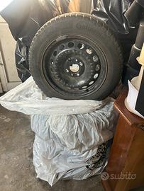 GOMME AUTO