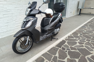 Scooter Malaguti centro SL 160 ie