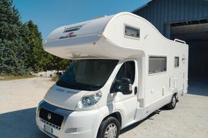 camper mansardato  7 posti 