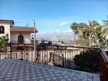 CASA INDIPENDENTE A ERCOLANO