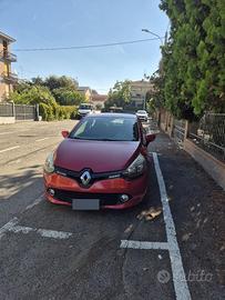 Renault Clio 4 rossa 130k km benzina