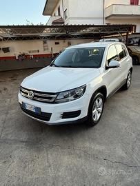 VOLKSWAGEN Tiguan 2ª serie - 2011