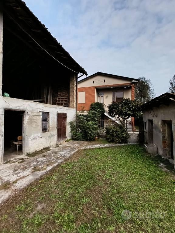 Casa – Lungavilla, Pavia - Altro