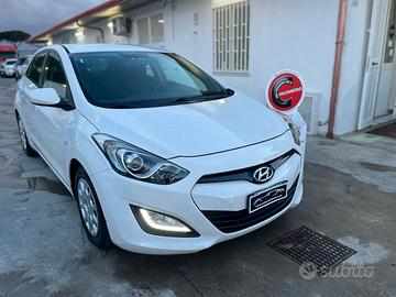 Hyundai i30 1.4 CRDi 90cv 5p. Classic LED