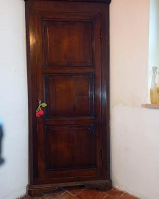 Angoliera legno massello antica