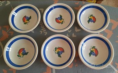 Set di 8 coppette in ceramica