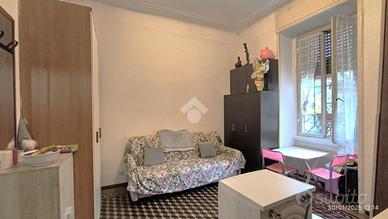 MONOLOCALE A MILANO