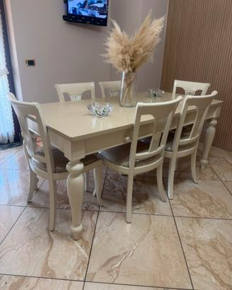 Tavolo legno +sedie