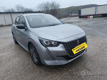 Peugeot 208 Allure Pack 2022---1.2 Benzina Neopate